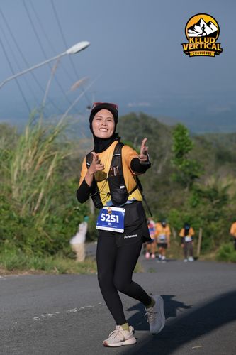 Race photo from Kelud Vertical Challenge 2024