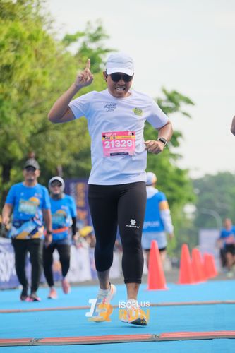 Race photo from Isoplus Run 2024 Surabaya