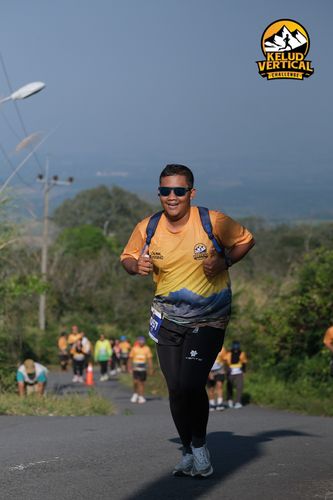 Race photo from Kelud Vertical Challenge 2024