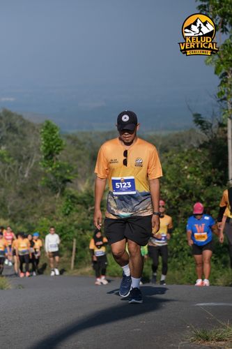 Race photo from Kelud Vertical Challenge 2024