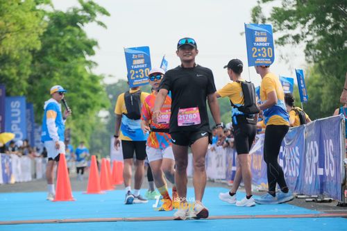 Race photo from Isoplus Run 2024 Surabaya