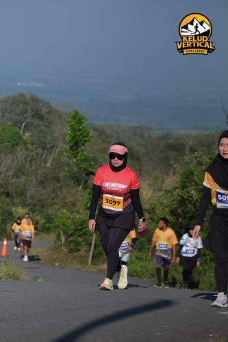 Race photo from Kelud Vertical Challenge 2024