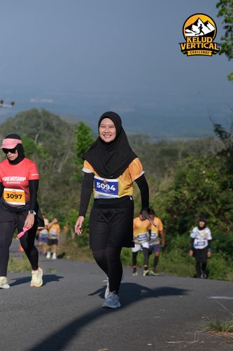 Race photo from Kelud Vertical Challenge 2024