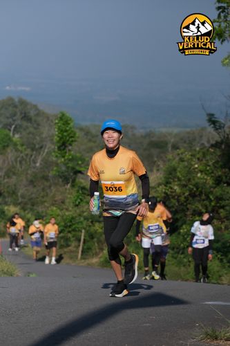 Race photo from Kelud Vertical Challenge 2024