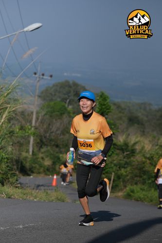 Race photo from Kelud Vertical Challenge 2024