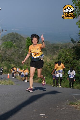 Race photo from Kelud Vertical Challenge 2024