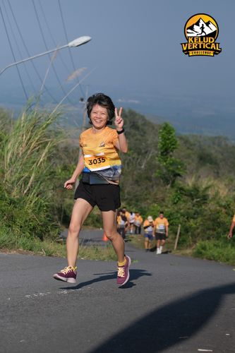 Race photo from Kelud Vertical Challenge 2024