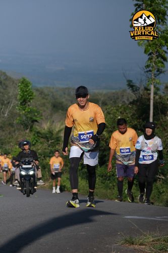 Race photo from Kelud Vertical Challenge 2024