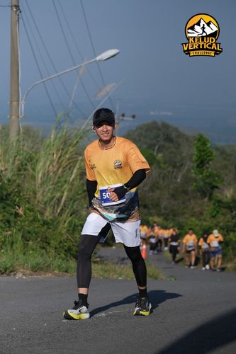 Race photo from Kelud Vertical Challenge 2024