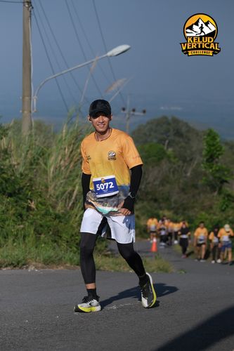 Race photo from Kelud Vertical Challenge 2024