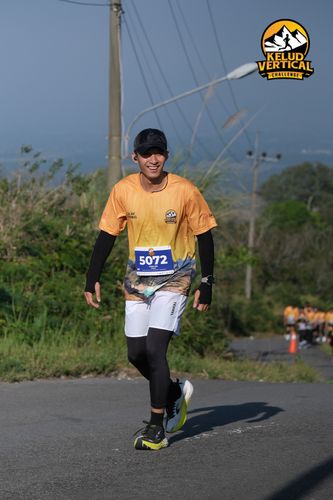 Race photo from Kelud Vertical Challenge 2024