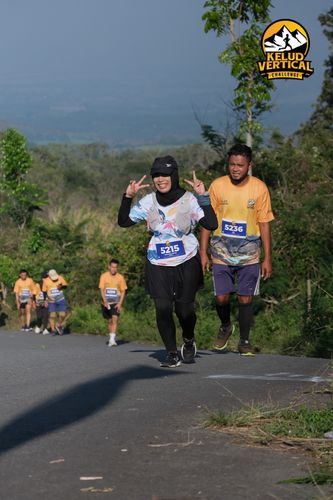 Race photo from Kelud Vertical Challenge 2024