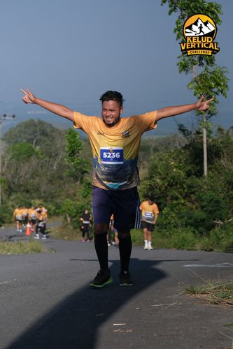 Race photo from Kelud Vertical Challenge 2024