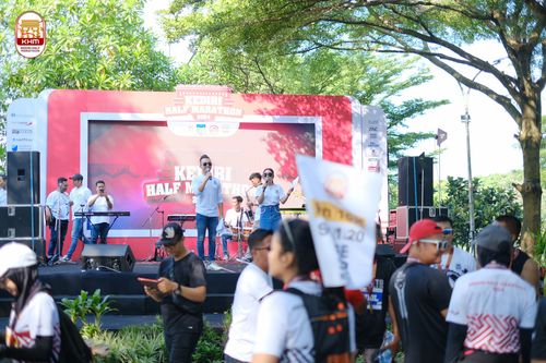 Race photo from Kediri Half Marathon 2024