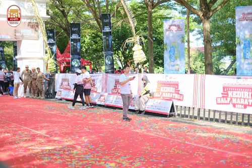 Race photo from Kediri Half Marathon 2024