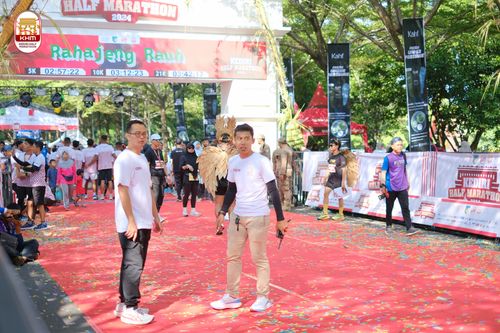 Race photo from Kediri Half Marathon 2024