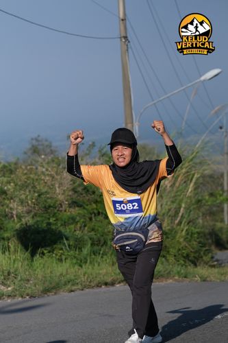 Race photo from Kelud Vertical Challenge 2024