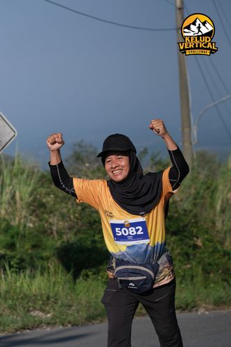 Race photo from Kelud Vertical Challenge 2024