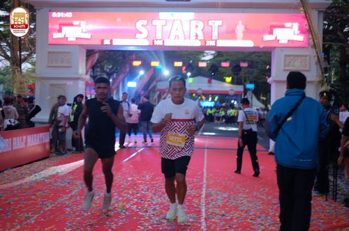 Race photo from Kediri Half Marathon 2024