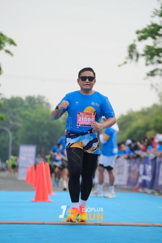 Race photo from Isoplus Run 2024 Surabaya