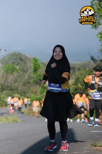 Race photo from Kelud Vertical Challenge 2024