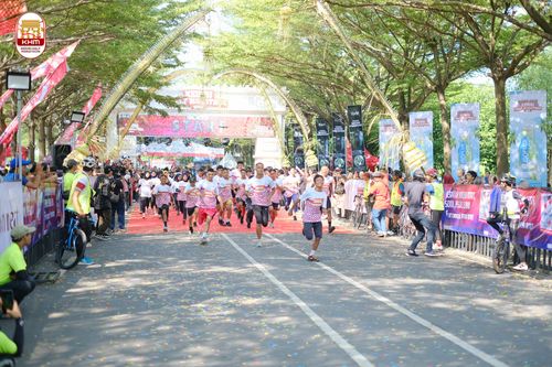 Race photo from Kediri Half Marathon 2024
