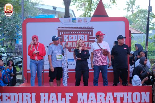 Race photo from Kediri Half Marathon 2024