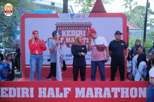 Race photo from Kediri Half Marathon 2024