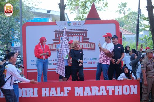 Race photo from Kediri Half Marathon 2024