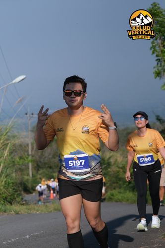 Race photo from Kelud Vertical Challenge 2024