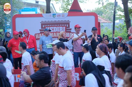 Race photo from Kediri Half Marathon 2024
