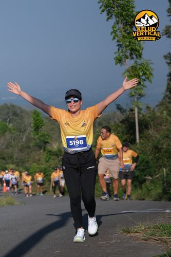 Race photo from Kelud Vertical Challenge 2024
