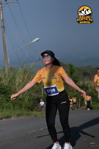 Race photo from Kelud Vertical Challenge 2024