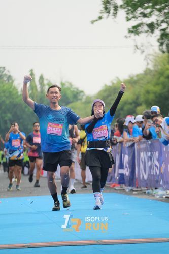 Race photo from Isoplus Run 2024 Surabaya