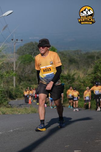Race photo from Kelud Vertical Challenge 2024