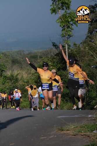 Race photo from Kelud Vertical Challenge 2024