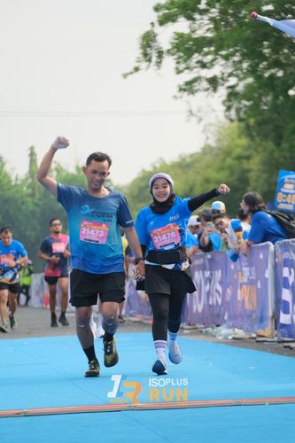 Race photo from Isoplus Run 2024 Surabaya