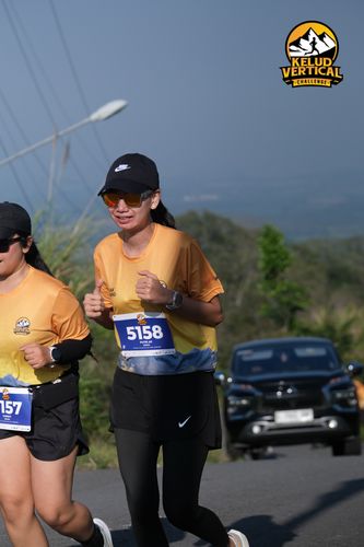 Race photo from Kelud Vertical Challenge 2024