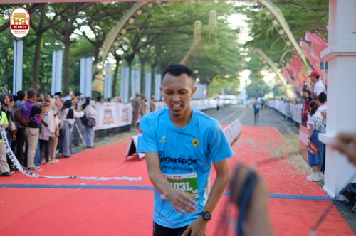 Race photo from Kediri Half Marathon 2024
