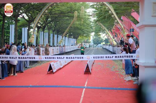 Race photo from Kediri Half Marathon 2024