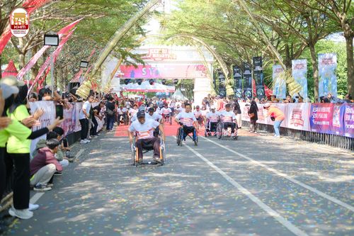 Race photo from Kediri Half Marathon 2024