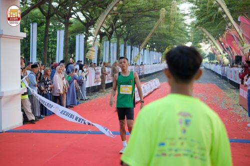 Race photo from Kediri Half Marathon 2024