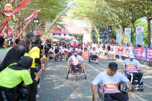 Race photo from Kediri Half Marathon 2024