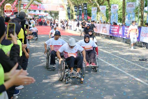 Race photo from Kediri Half Marathon 2024