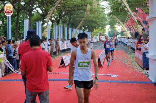 Race photo from Kediri Half Marathon 2024