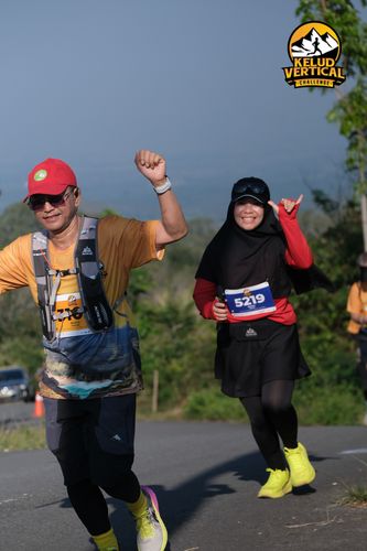 Race photo from Kelud Vertical Challenge 2024