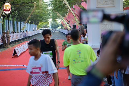 Race photo from Kediri Half Marathon 2024