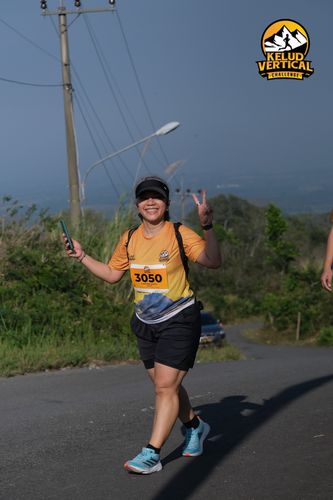 Race photo from Kelud Vertical Challenge 2024