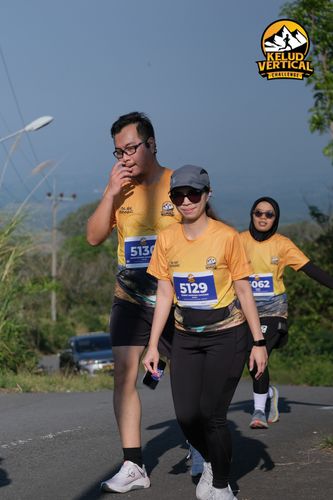 Race photo from Kelud Vertical Challenge 2024