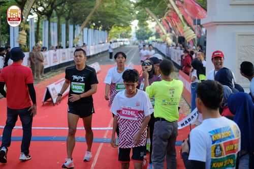 Race photo from Kediri Half Marathon 2024